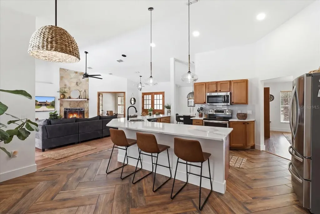 12143 NE 47th Place Silver Springs FL 34488