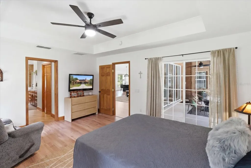 12143 NE 47th Place Silver Springs FL 34488
