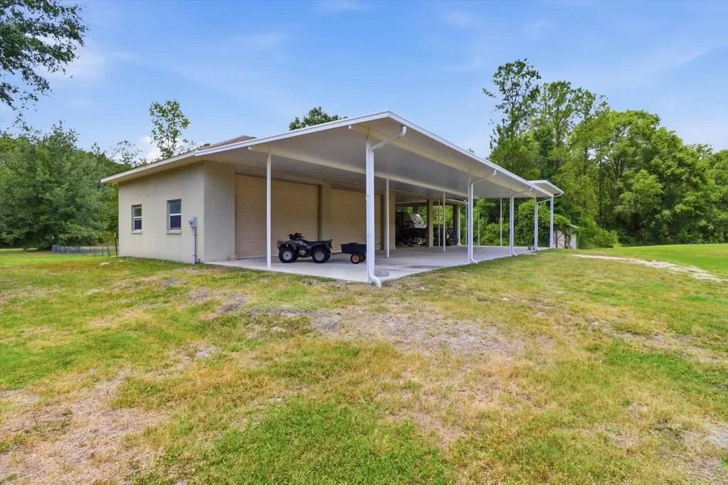 12143 NE 47th Place Silver Springs FL 34488