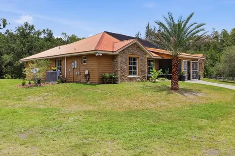 12143 NE 47th Place Silver Springs FL 34488
