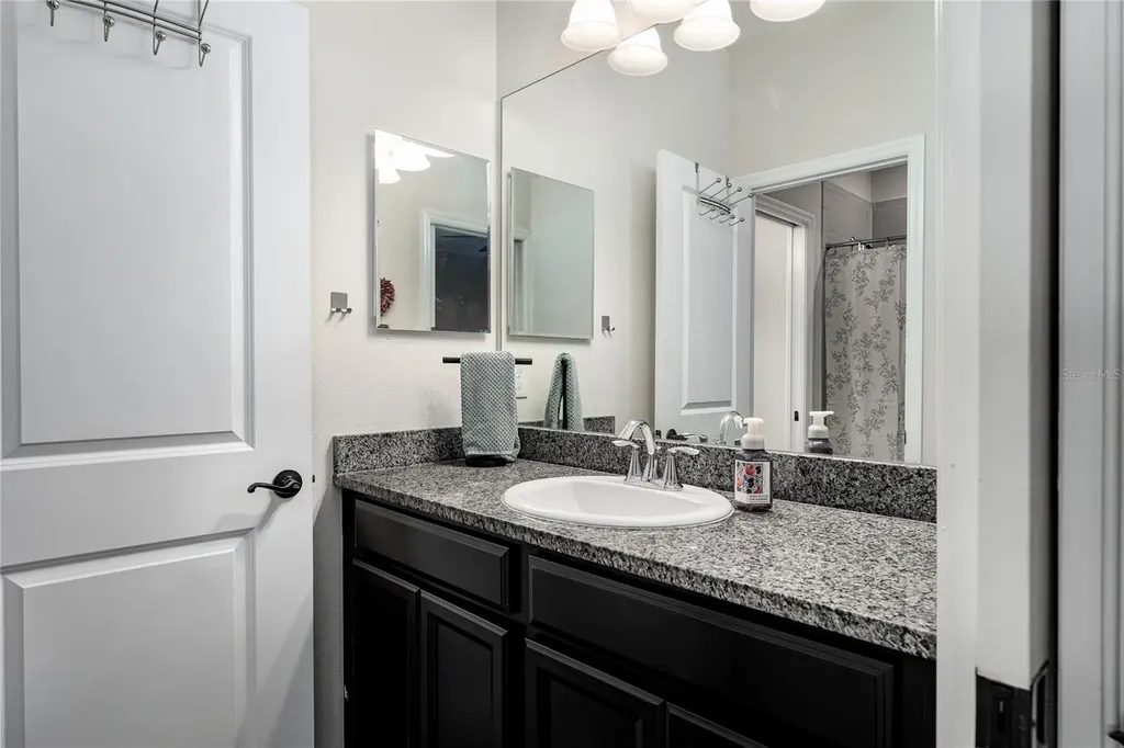 5919 Oak Mill Terrace Palmetto FL 34221