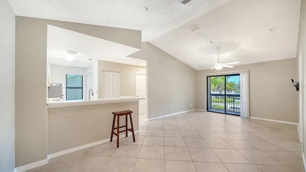 4024 Crockers Lake Boulevard Sarasota FL 34238