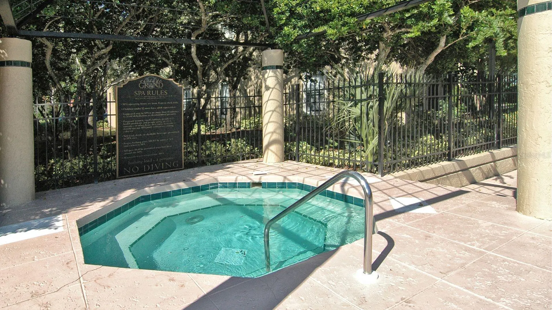 4024 Crockers Lake Boulevard Sarasota FL 34238