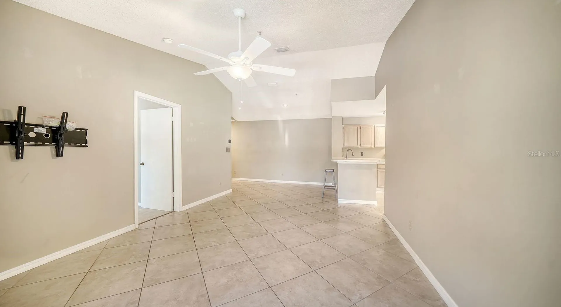 4024 Crockers Lake Boulevard Sarasota FL 34238