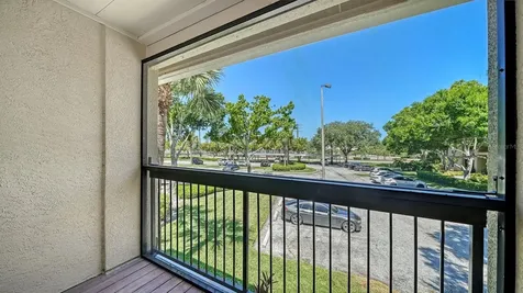 4024 Crockers Lake Boulevard Sarasota FL 34238
