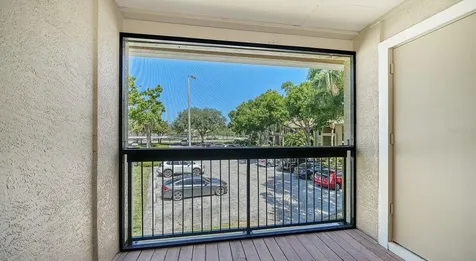 4024 Crockers Lake Boulevard Sarasota FL 34238