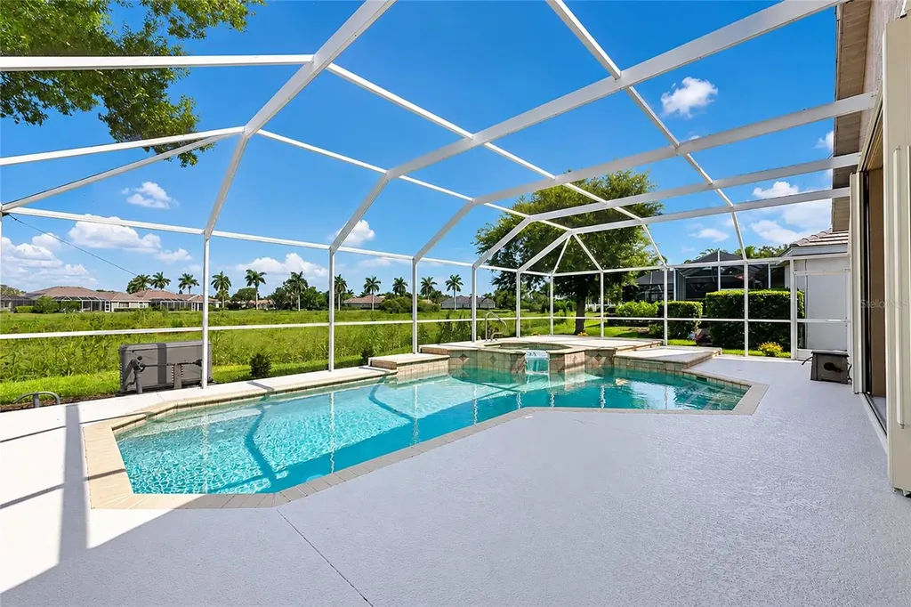 5133 Flagstone Drive Sarasota FL 34238