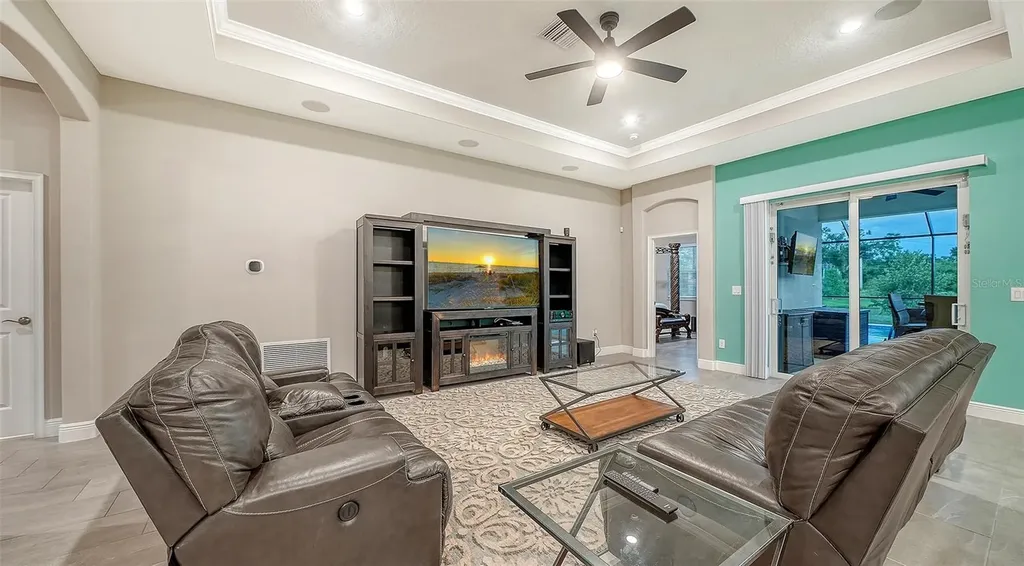 8234 Tea Olive Terrace Palmetto FL 34221