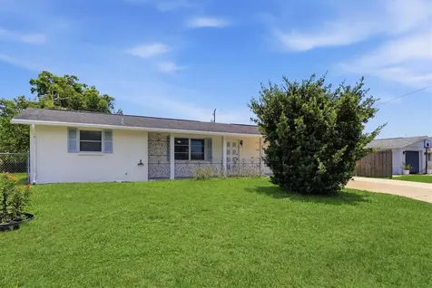 329 San Benito Avenue North Port FL 34287