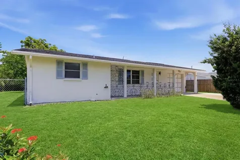 329 San Benito Avenue North Port FL 34287