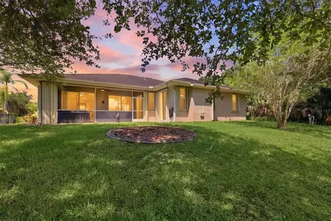 2339 Homestead Circle North Port FL 34286