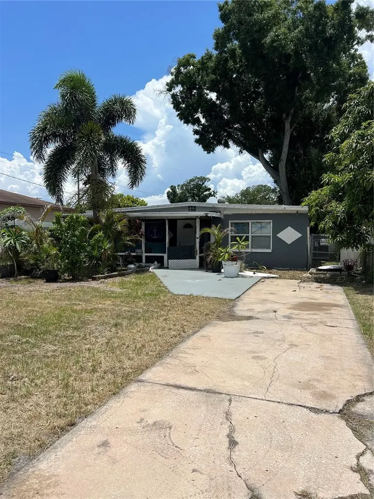 5808 N Lois Avenue Tampa FL 33614