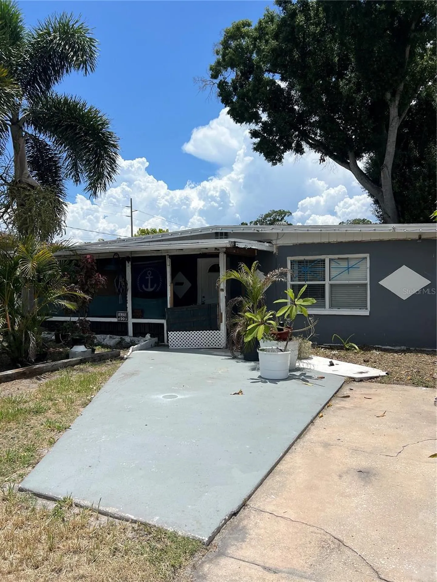 5808 N Lois Avenue Tampa FL 33614