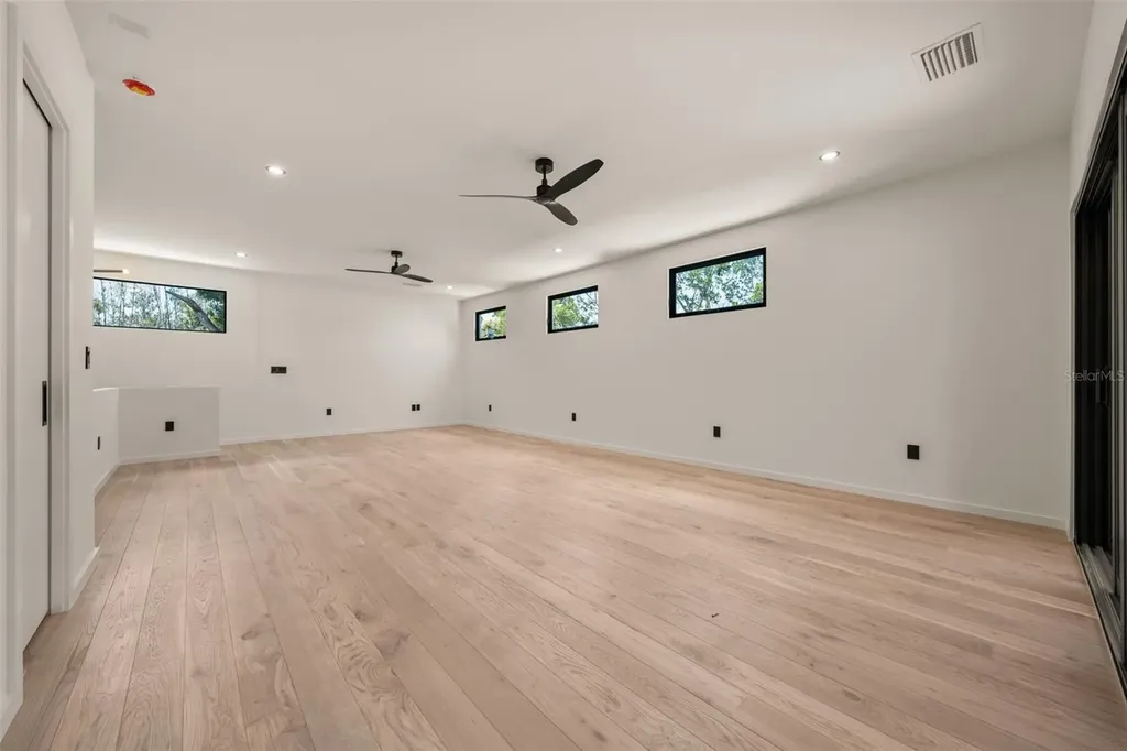 1680 Cherry Lane Sarasota FL 34236