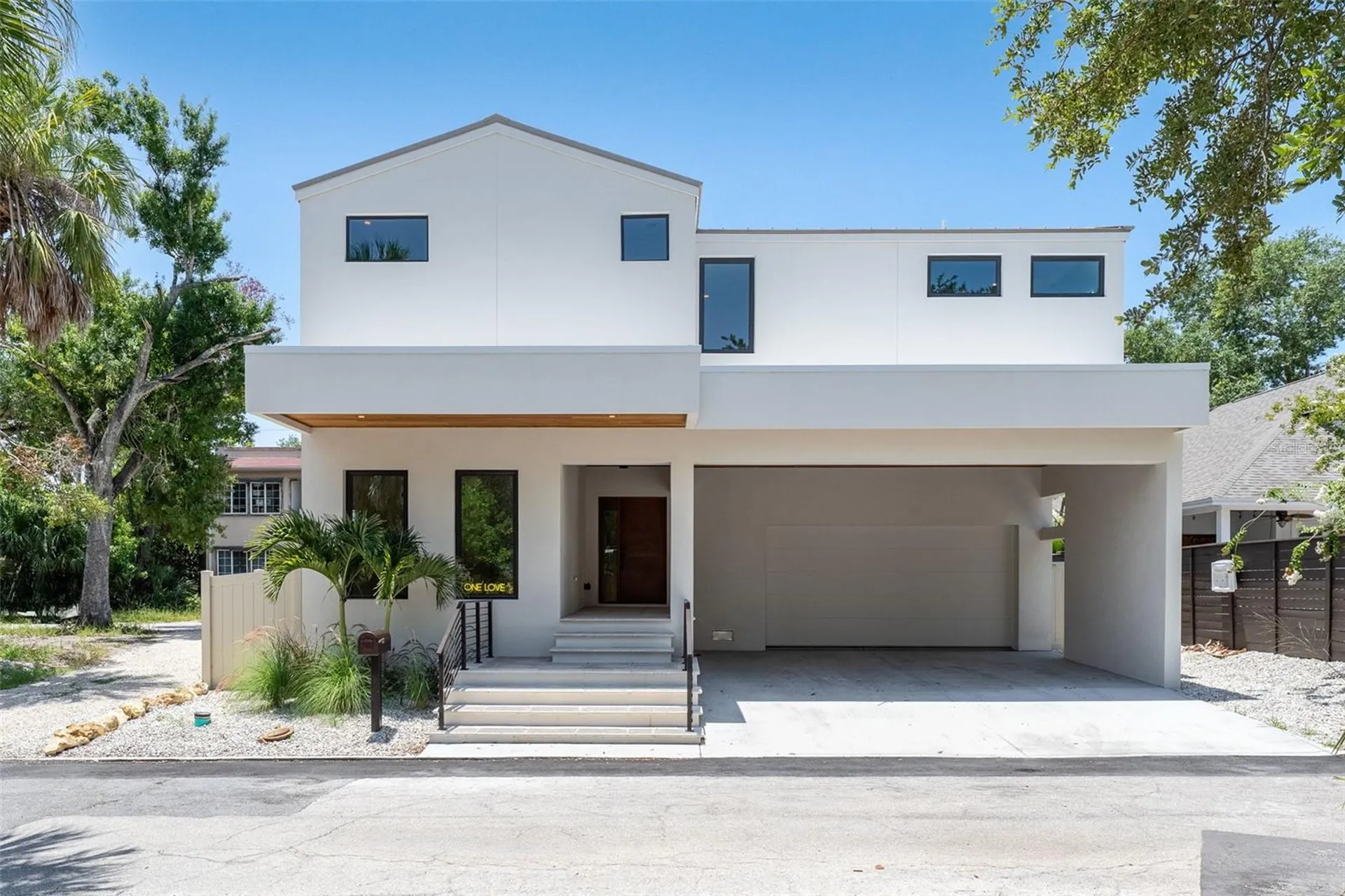 1680 Cherry Lane Sarasota FL 34236