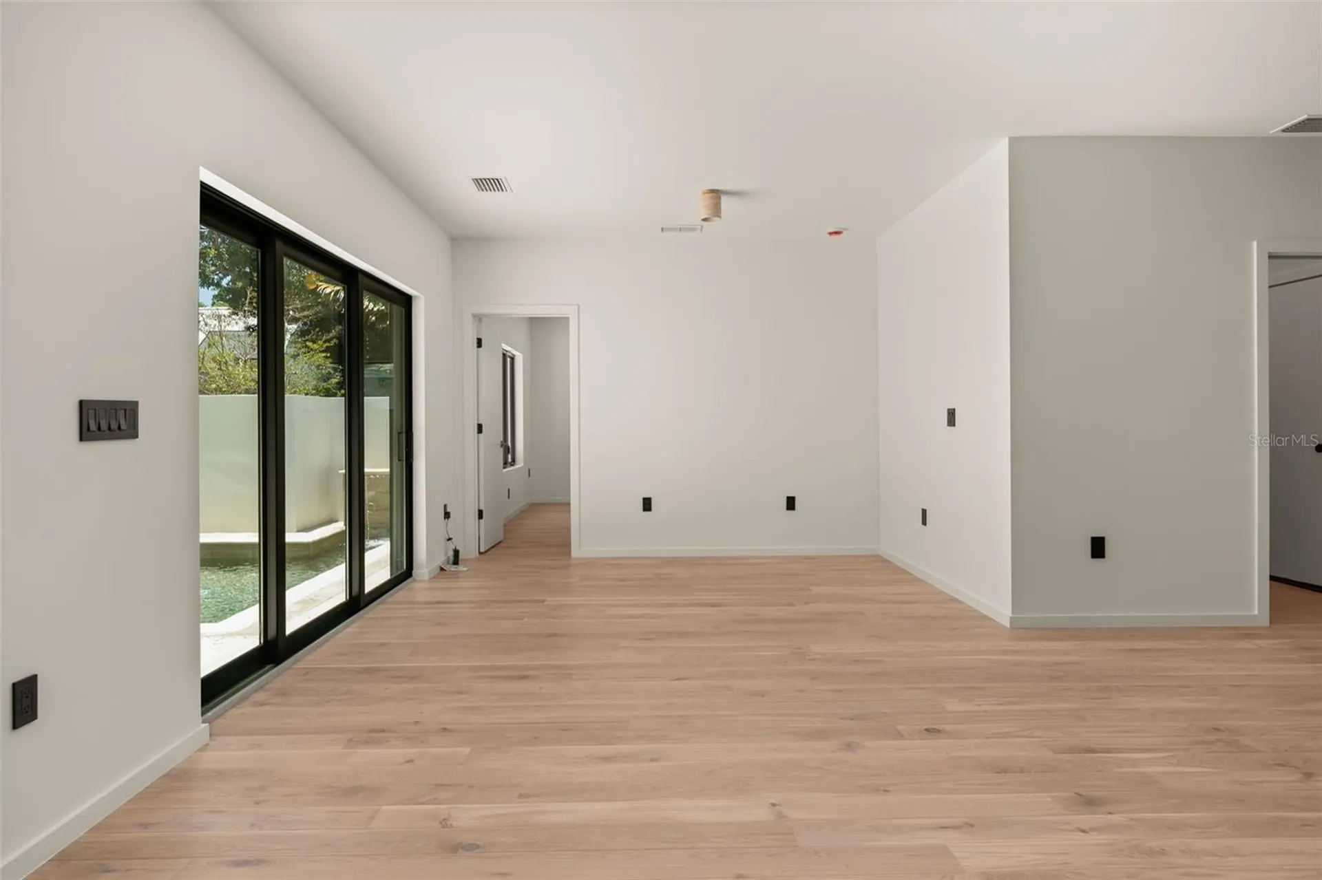 1680 Cherry Lane Sarasota FL 34236