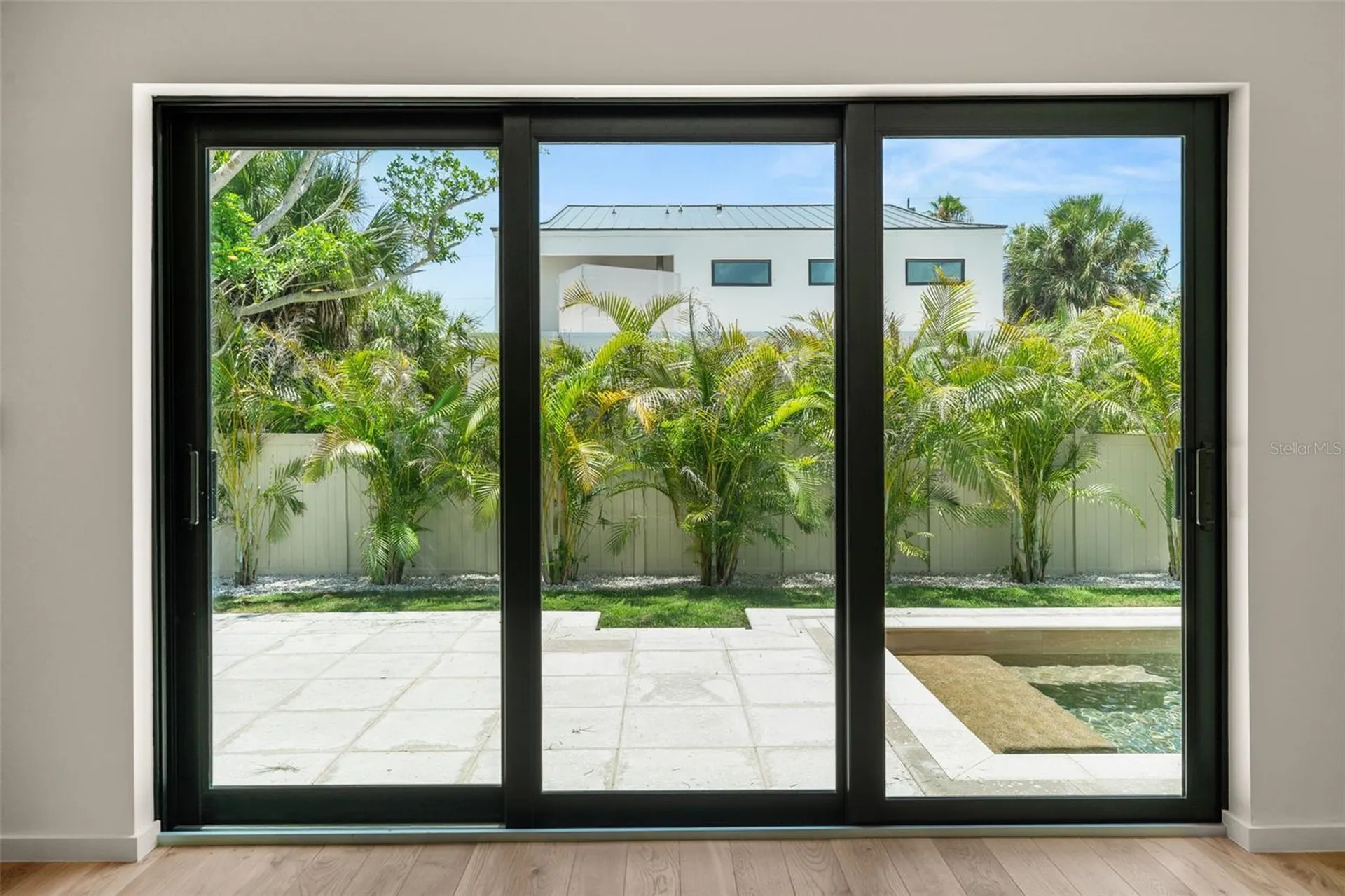 1680 Cherry Lane Sarasota FL 34236