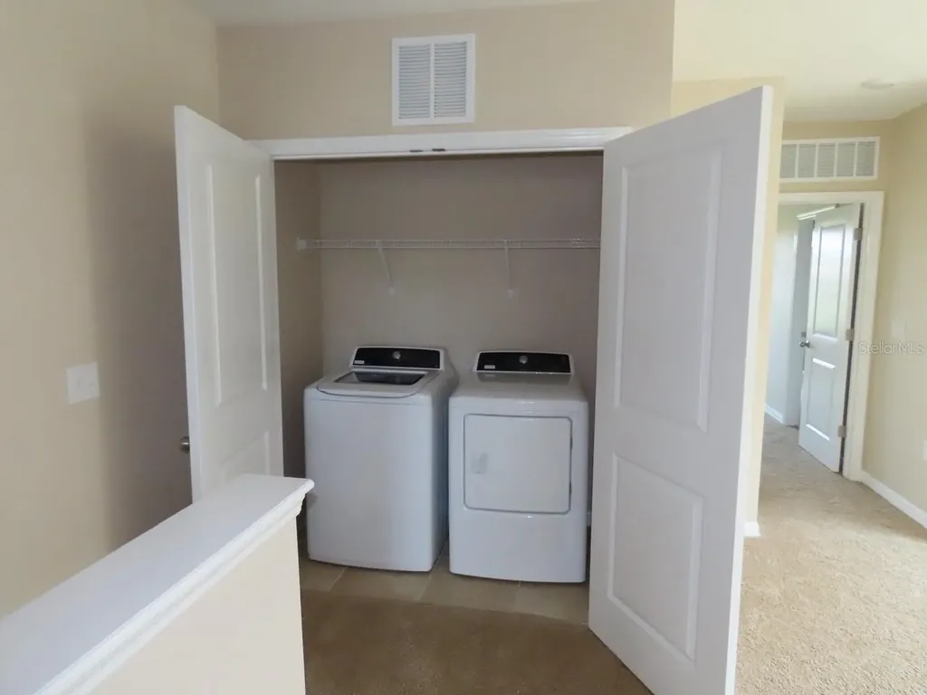 8725 Daydream Street Sarasota FL 34238