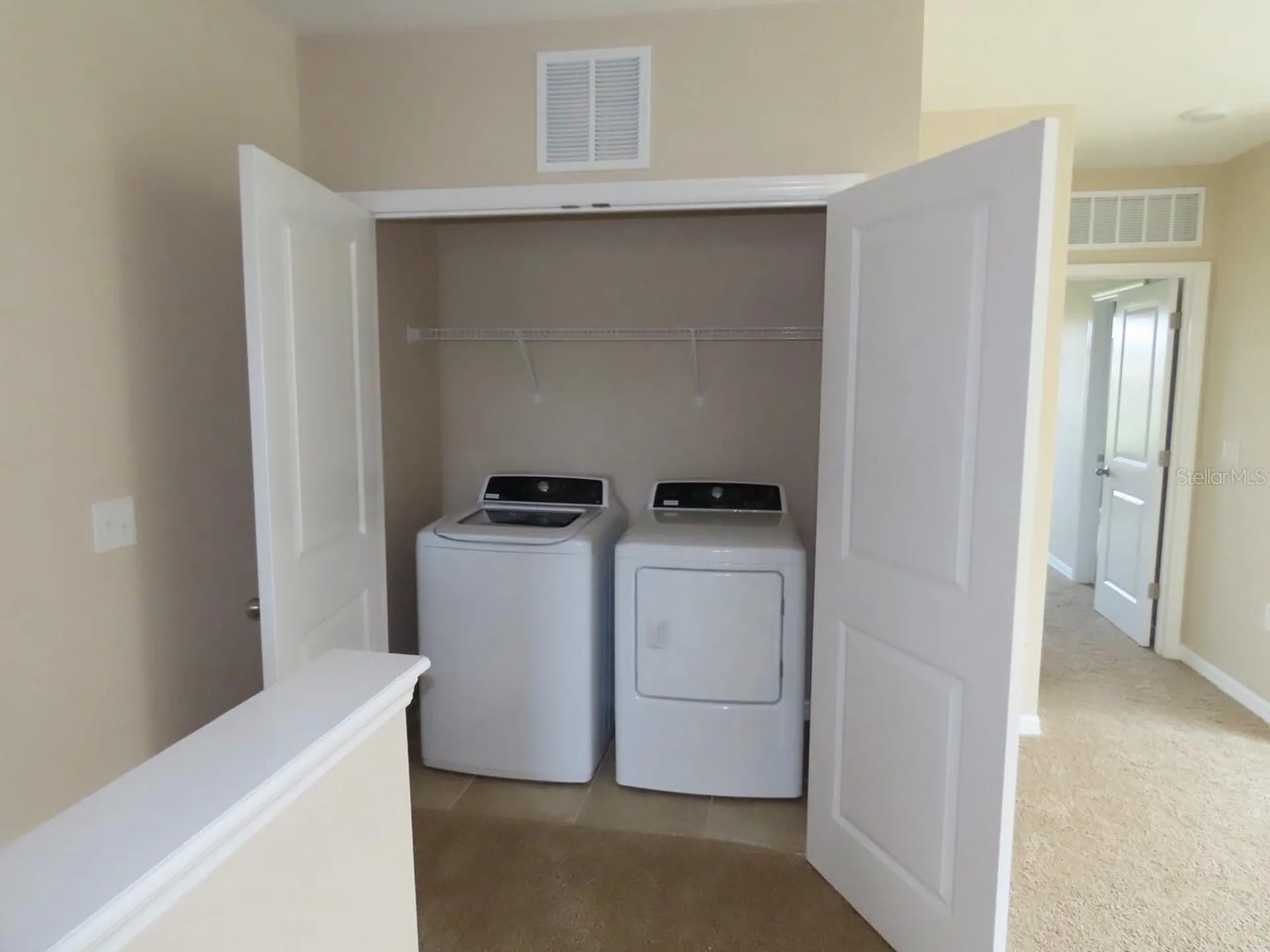 8725 Daydream Street Sarasota FL 34238