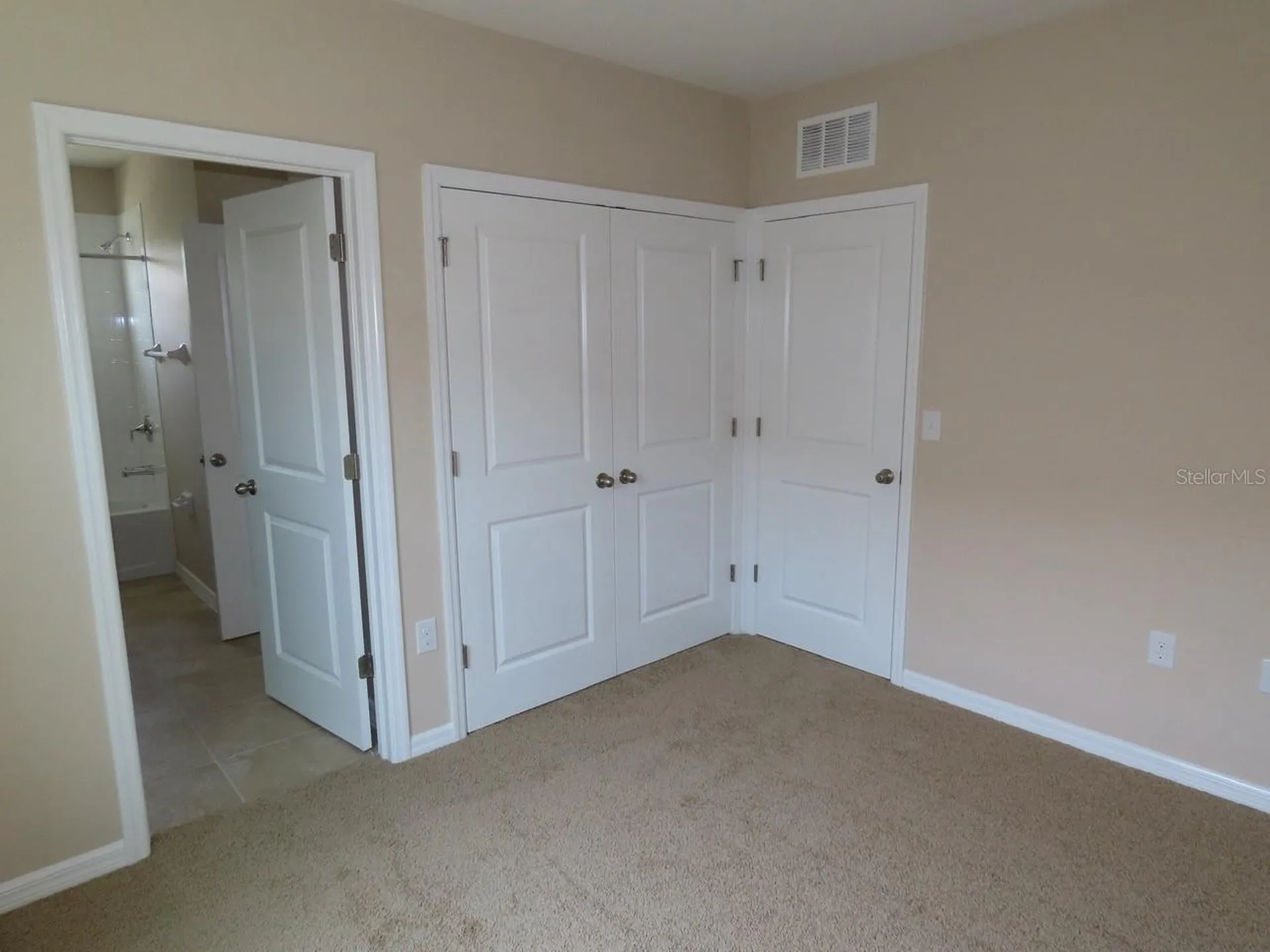 8725 Daydream Street Sarasota FL 34238