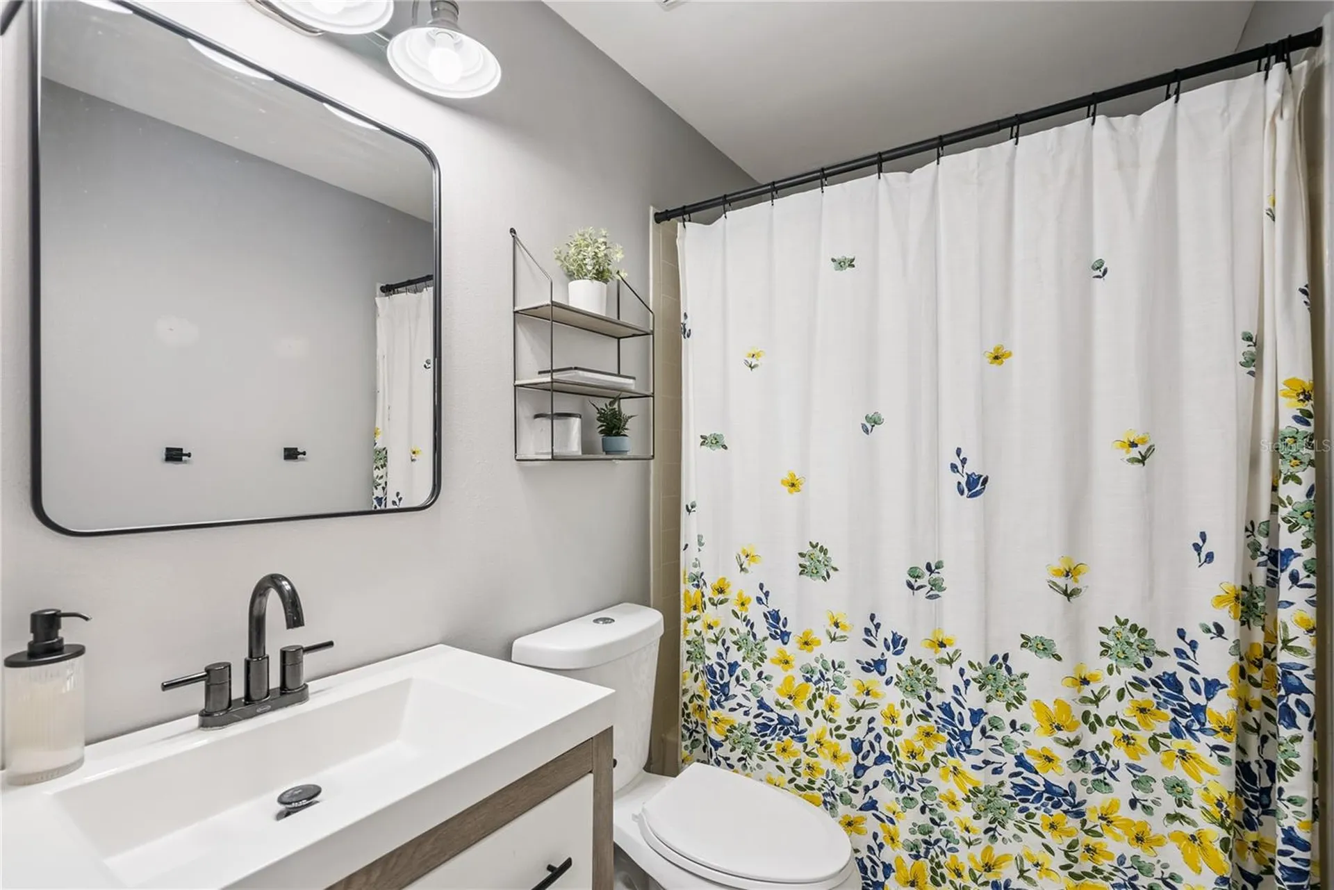 1009 Mccully Court Oviedo FL 32765