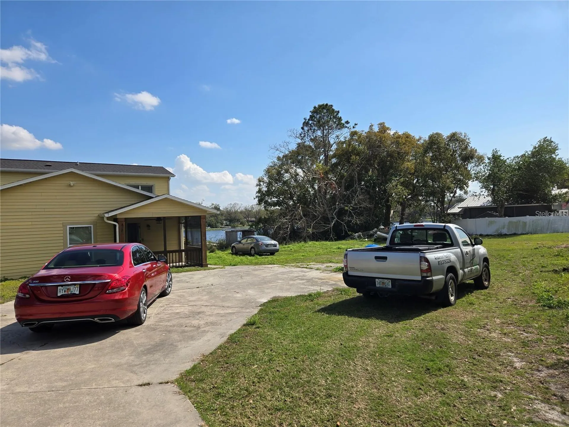8725 Twin Lakes Boulevard Tampa FL 33614