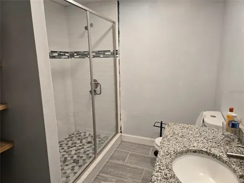 8725 Twin Lakes Boulevard Tampa FL 33614