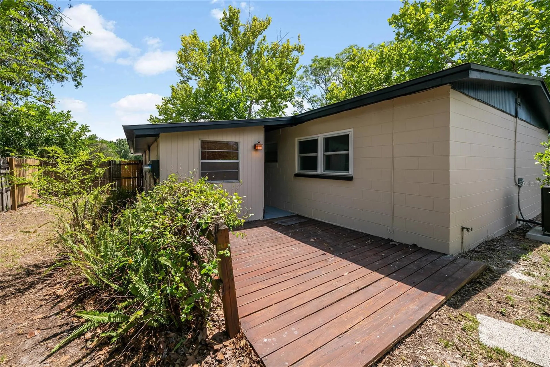 7402 Wishing Well Court Tampa FL 33619
