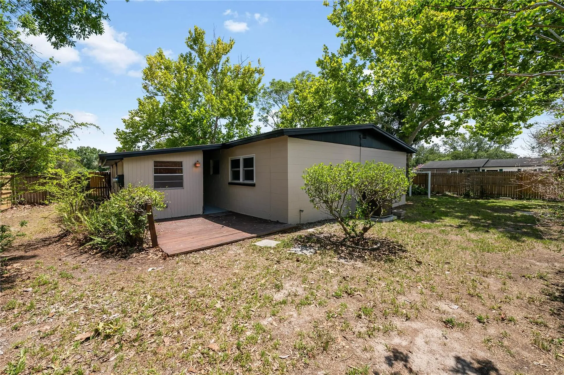 7402 Wishing Well Court Tampa FL 33619