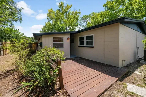 7402 Wishing Well Court Tampa FL 33619