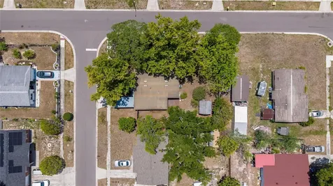 7402 Wishing Well Court Tampa FL 33619