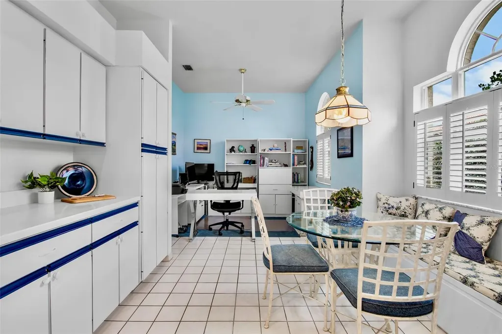3386 Chelmsford Court Sarasota FL 34235