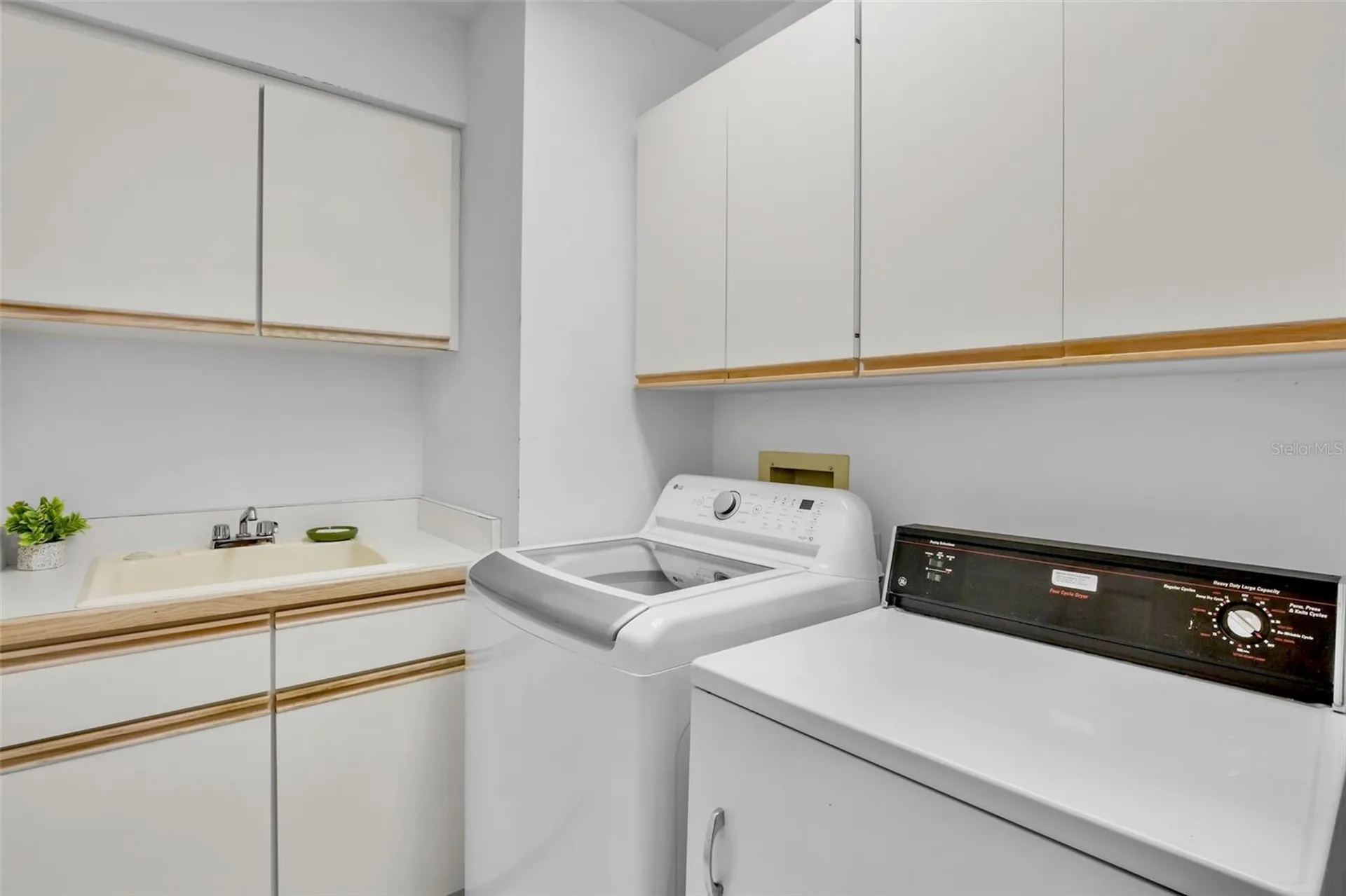 3386 Chelmsford Court Sarasota FL 34235