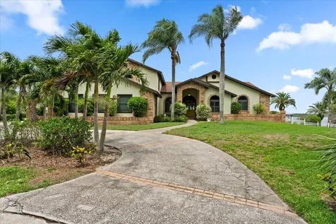 1589 Mary Lane Tarpon Springs FL 34689