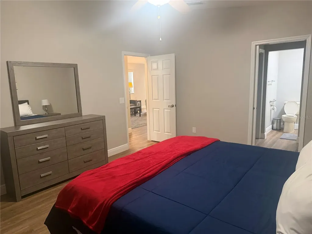 484 Hildalgo Drive Lady Lake FL 32159