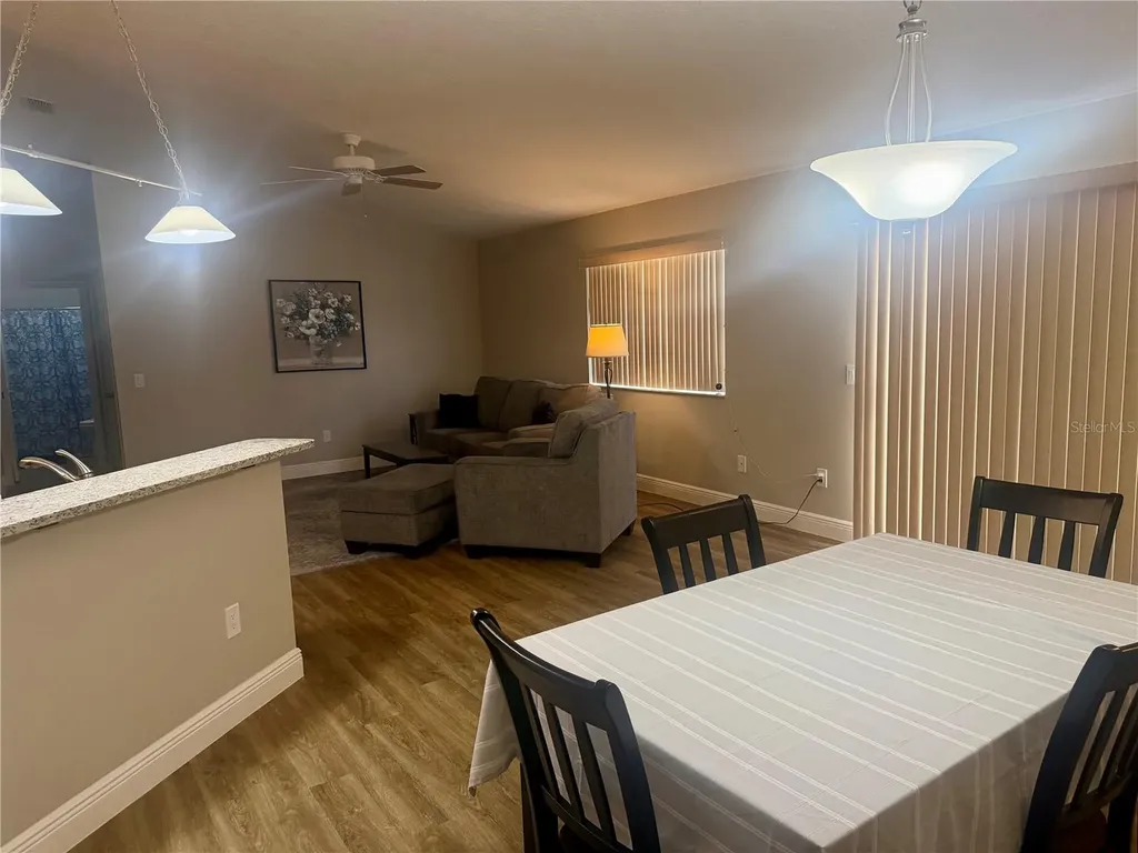484 Hildalgo Drive Lady Lake FL 32159