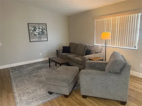484 Hildalgo Drive Lady Lake FL 32159