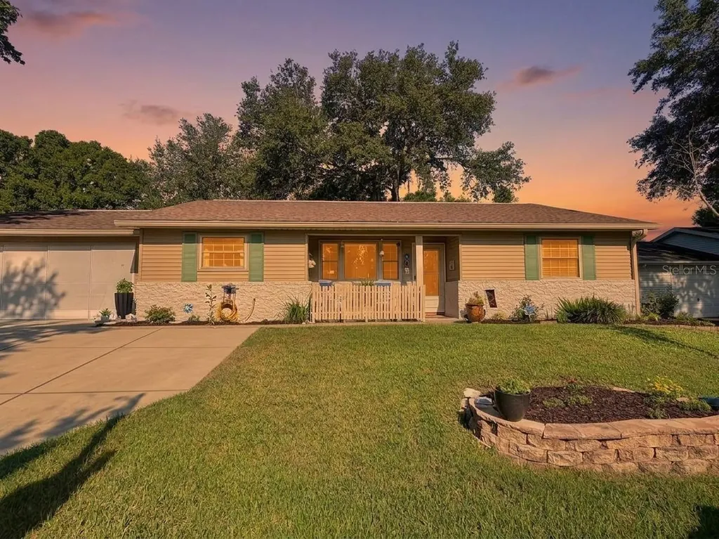 10966 SW 85 Terrace Ocala FL 34481
