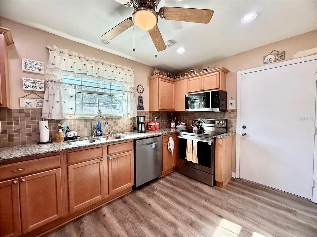 10966 SW 85 Terrace Ocala FL 34481