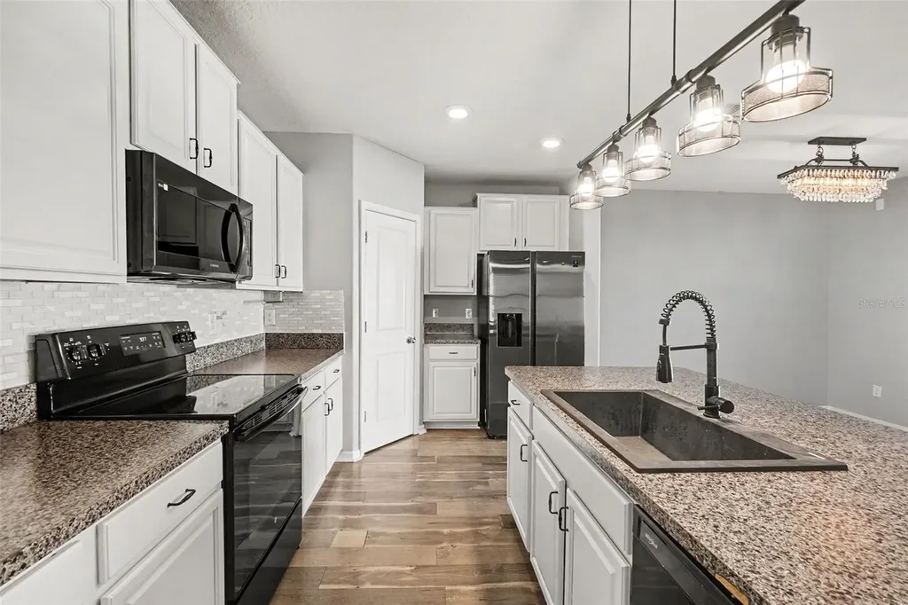 14803 Emerald Landing Place Wimauma FL 33598