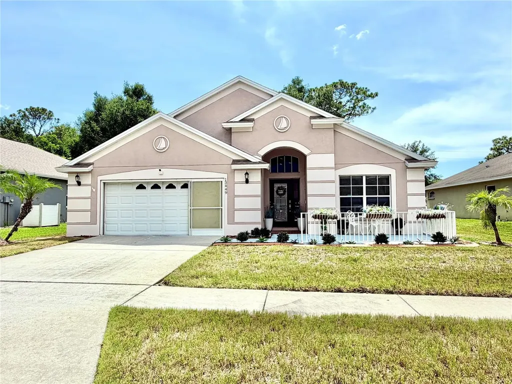 13449 Meadow Golf Avenue Hudson FL 34669