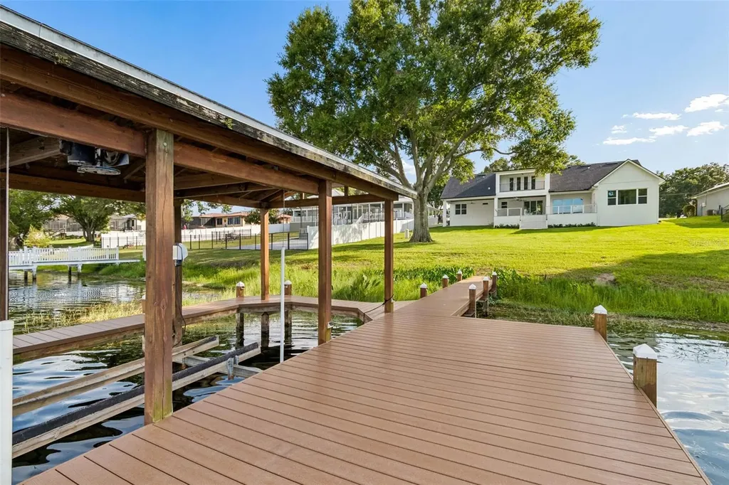 5683 Old Berkley Road Auburndale FL 33823