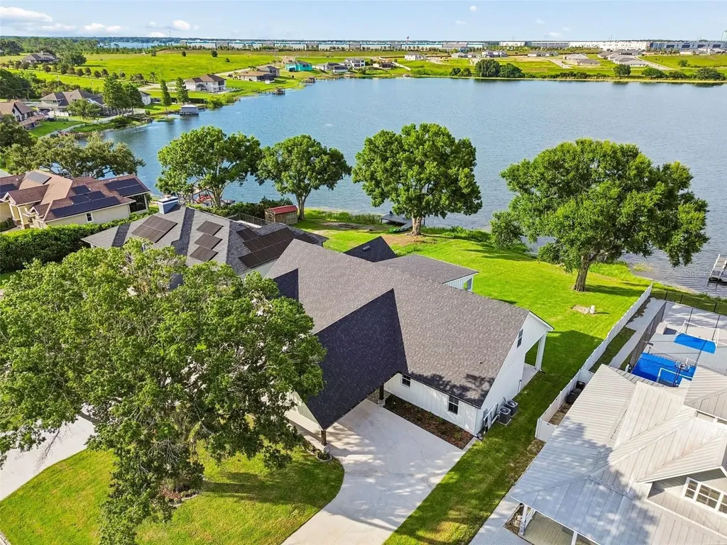 5683 Old Berkley Road Auburndale FL 33823