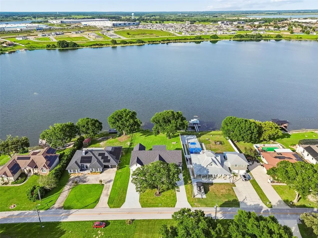 5683 Old Berkley Road Auburndale FL 33823