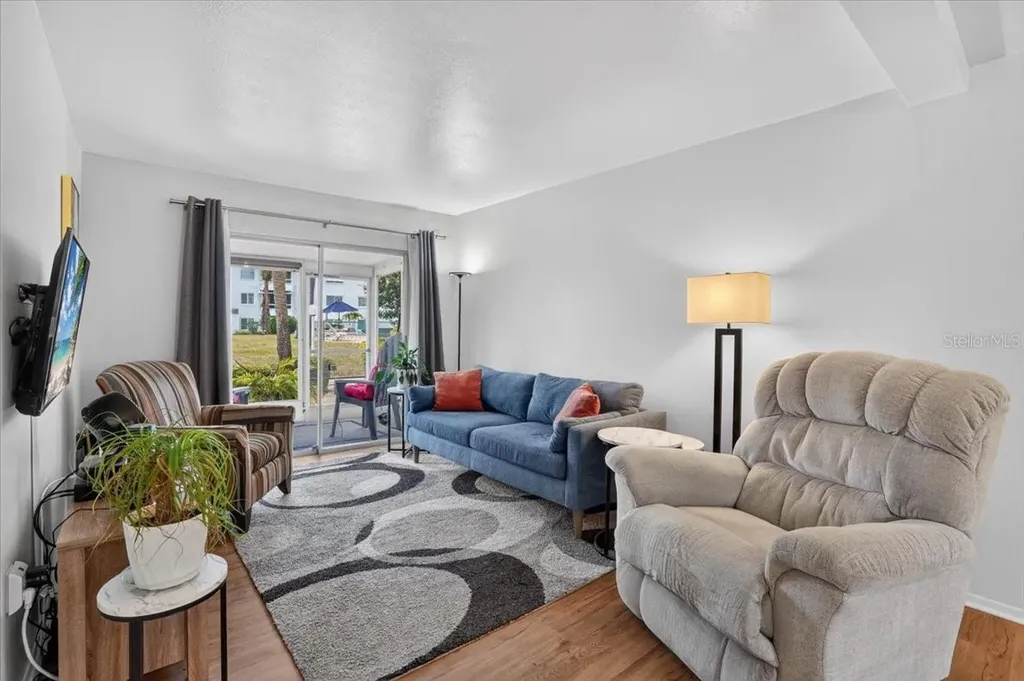 2053 Sunset Drive Bradenton FL 34207