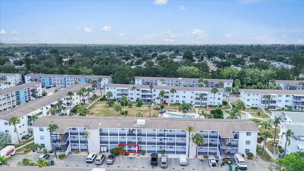 2053 Sunset Drive Bradenton FL 34207
