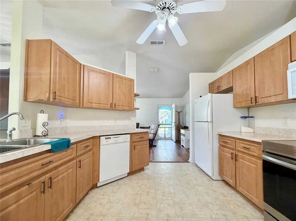6166 E Ivy Lane Inverness FL 34452