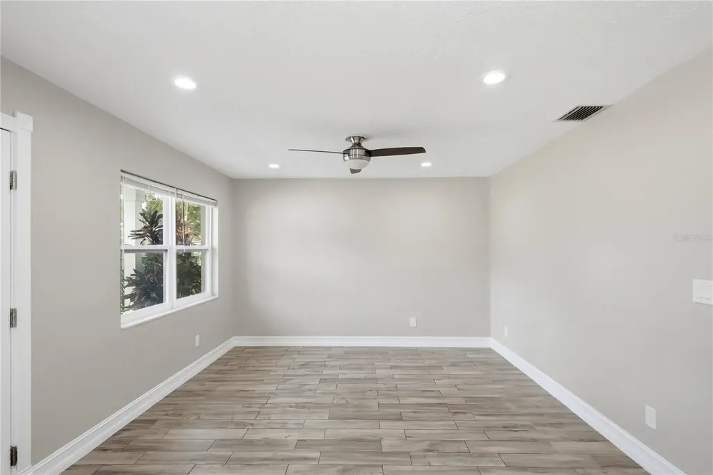 6810 Livingston Avenue N St Petersburg FL 33702