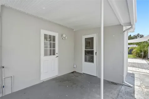 6810 Livingston Avenue N St Petersburg FL 33702