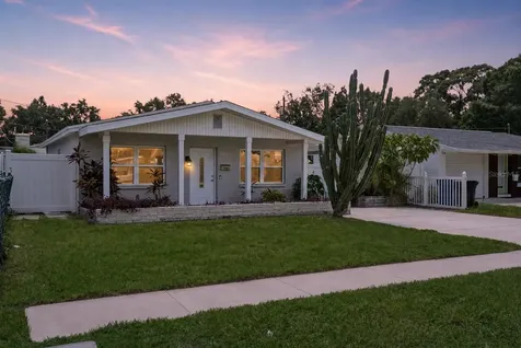 6810 Livingston Avenue N St Petersburg FL 33702